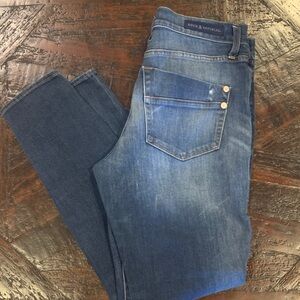 Rock & Republic Women's Skinny Jeans in Medium Blue Wash